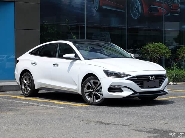 北京現(xiàn)代 菲斯塔 2019款 240TGDi 運(yùn)動(dòng)版 國(guó)VI