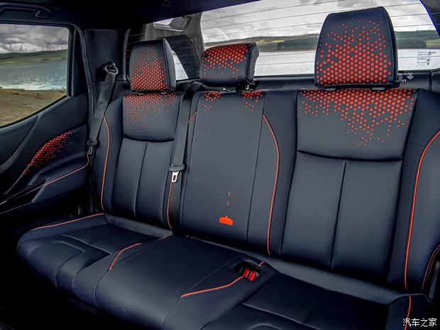 日產(進口) 納瓦拉(海外) 2018款 Dark Sky 日產(進口) 納瓦拉(海外) 2018款 Dark Sky