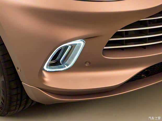 阿斯頓·馬丁 阿斯頓·馬丁DBX 2020款 4.0T V8