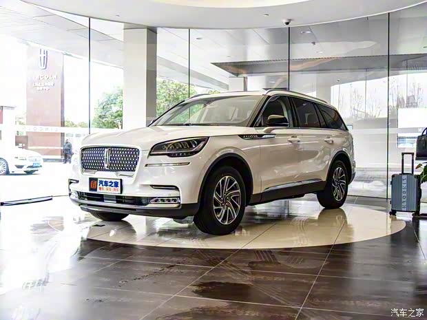 林肯(进口) 飞行家(进口) 2020款 3.0T V6全驱尊享版 林肯(进口) 飞行家(进口) 2020款 3.0T V6全驱尊享版