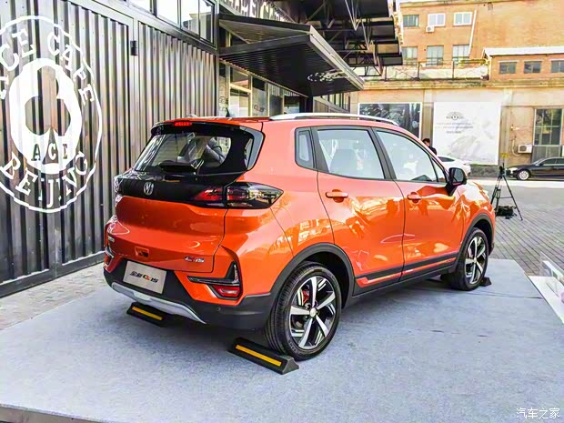 长安汽车 长安CS15 2019款 基本型 长安汽车 长安CS15 2019款 基本型