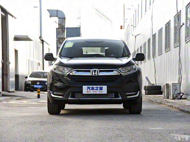 東風(fēng)本田 本田CR-V 2019款 240TURBO CVT兩驅(qū)風(fēng)尚版 國VI