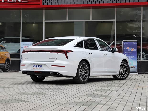 一汽奔腾 奔腾B70 2021款 1.5T 自动顶配版