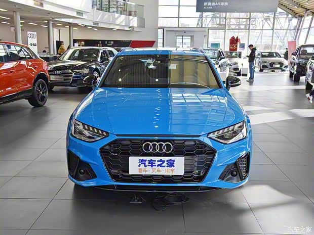 奥迪(进口) 奥迪A4(进口) 2021款 Avant 先锋派 40 TFSI 豪华动感型