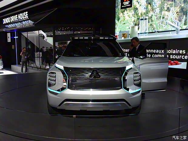 三菱(進口) Engelberg Tourer 2019款 Concept