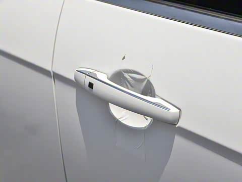 2019款 领军版 1.5L 手动向上互联型 国VI 2019款 领军版 1.5L 手动向上互联型 国VI