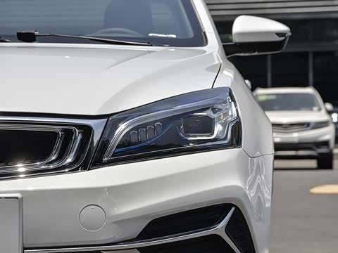 2019款 领军版 1.5L 手动向上互联型 国VI 2019款 领军版 1.5L 手动向上互联型 国VI