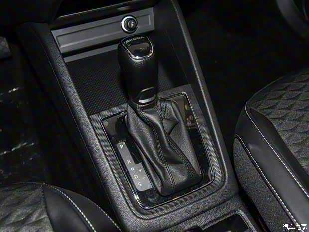 上汽斯柯达 柯米克 2018款 1.5L 自动舒适版