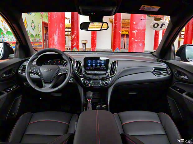 上汽通用雪佛兰 探界者 2021款 550T RS 四驱智能捍界版