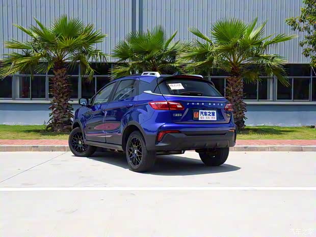 云度新能源 云度π3 2019款 Pro远行版 尊贵型（单色）