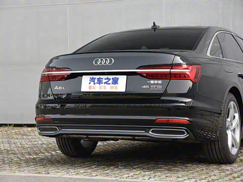 2019款 45 TFSI quattro 尊享致雅型 2019款 45 TFSI quattro 尊享致雅型