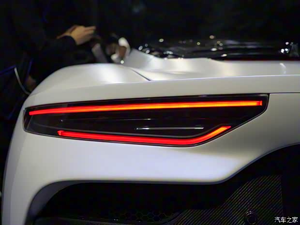 瑪莎拉蒂 瑪莎拉蒂M(fèi)C20 2020款 3.0T 標(biāo)準(zhǔn)版