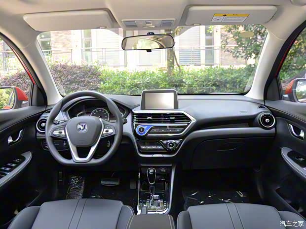 长安汽车 悦翔 2018款 基本型 长安汽车 悦翔 2018款 基本型