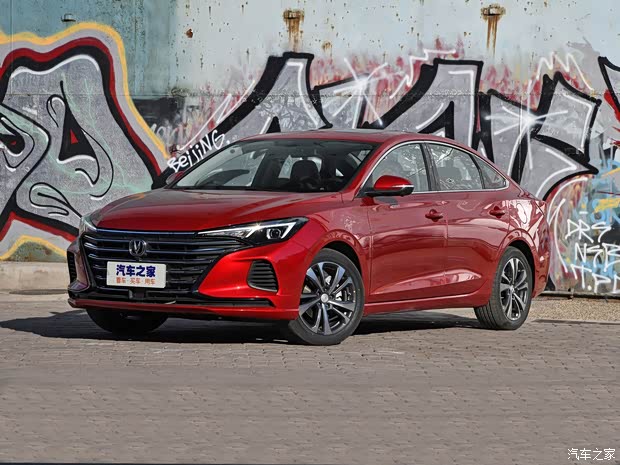 长安汽车 逸动 2020款 PLUS 蓝鲸NE 1.4T GDI DCT尊贵型