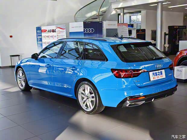 奥迪(进口) 奥迪A4(进口) 2021款 Avant 先锋派 40 TFSI 豪华动感型