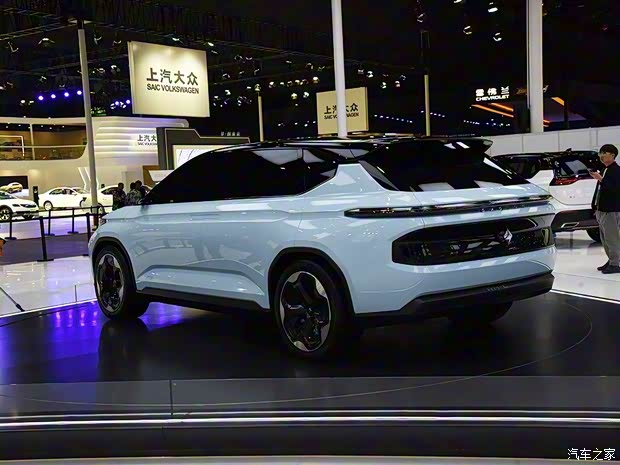 上汽通用五菱 寶駿RM-C 2019款 概念車