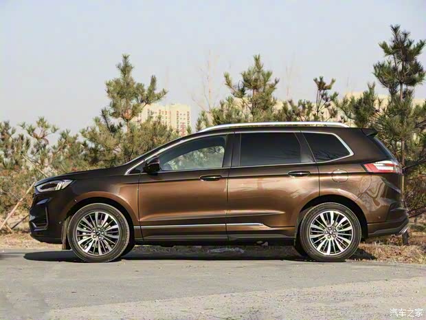 长安福特 锐界 2021款 PLUS EcoBoost 245 四驱尊锐型 7座