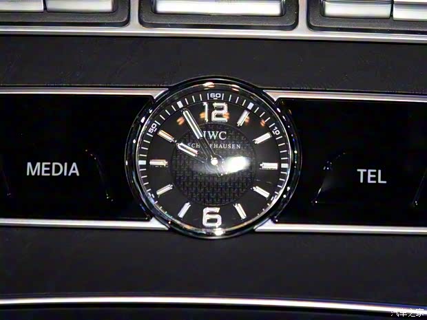 奔驰(进口) 奔驰CLS级 2018款  CLS 350 4MATIC先型特别版