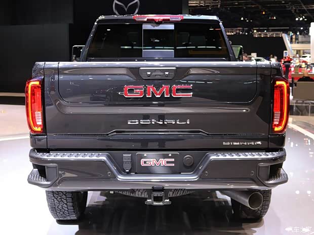 GMC SIERRA 2019款 2500HD Denali