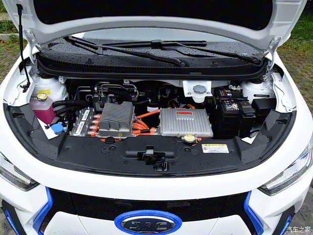 江淮汽车 江淮iEV6E 2018款 iEV6E 运动版 江淮汽车 江淮iEV6E 2018款 iEV6E 运动版