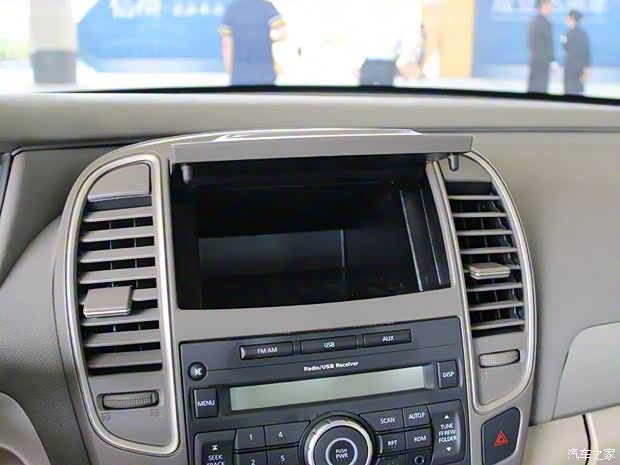 東風(fēng)汽車(chē) 俊風(fēng)E11K 2018款 基本型