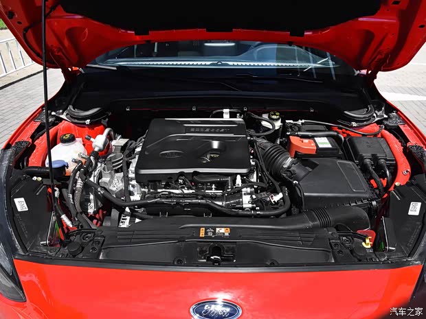 长安福特 福克斯 2019款 两厢 EcoBoost 180 自动ST Line