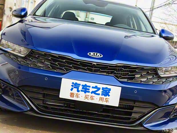 东风悦达起亚 起亚K5 2020款 韩版展车