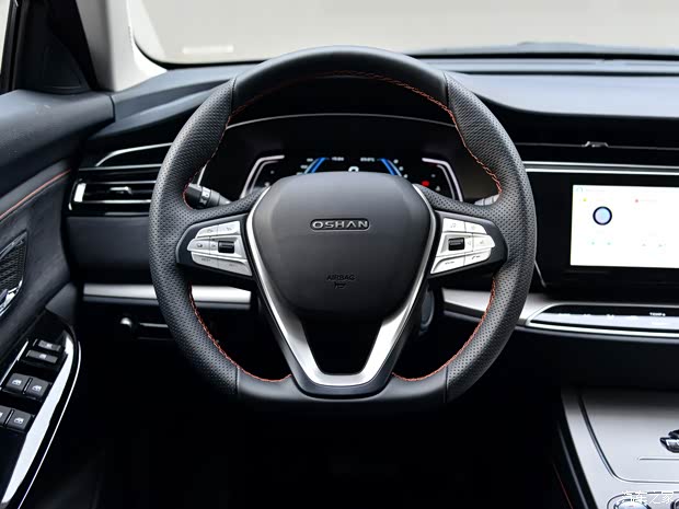 长安汽车 长安欧尚X7 2020款 1.5T 自动旗舰型