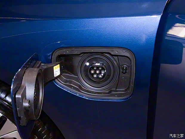 華晨寶馬 寶馬i5 2024款 eDrive 40L  豪華套裝