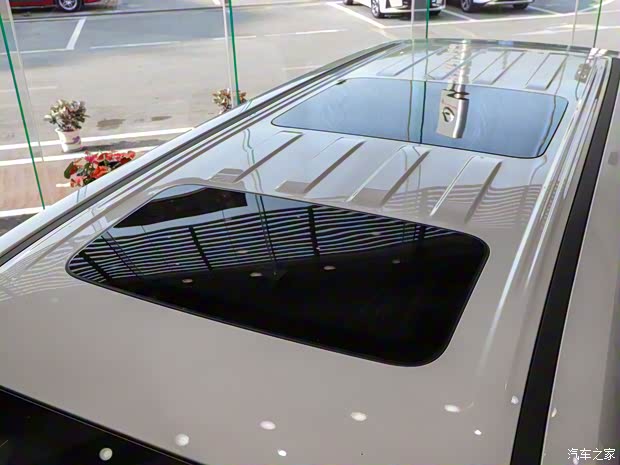 廣汽乘用車 傳祺M8新能源 2024款 2.0TM 插電混動(dòng)基本型