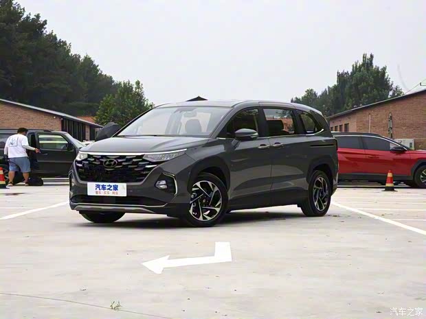 北京现代 库斯途 2021款 380TGDi 智爱尊贵版 LUX Premium 北京现代 库斯途 2021款 380TGDi 智爱尊贵版 LUX Premium