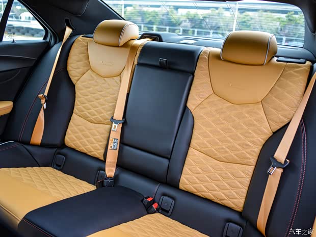 凱迪拉克(進(jìn)口) 凱迪拉克CT4(海外) 2021款 CT4-V Blackwing