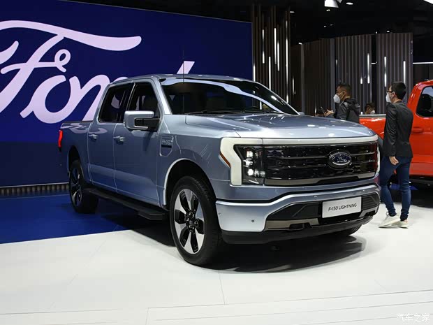 福特(進(jìn)口) 福特F-150新能源 2021款 Lightning Platinum SuperCrew