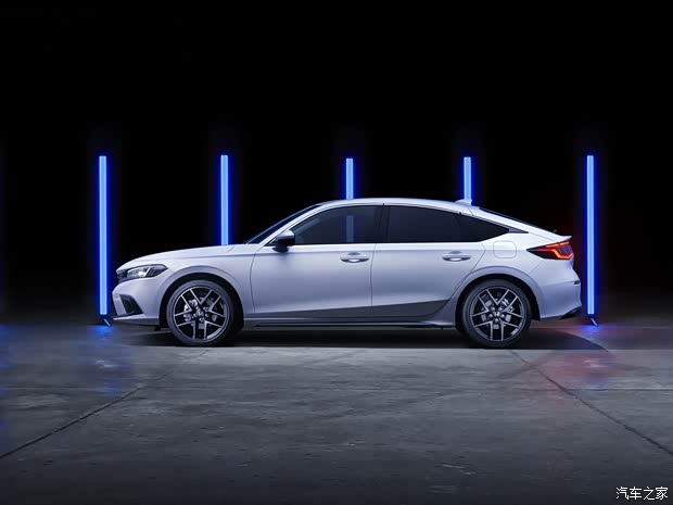 本田(進口) 思域(進口) 2022款 兩廂 e:HEV 歐洲版