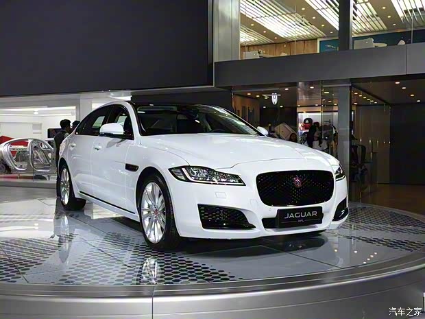 奇瑞捷豹路虎 捷豹XFL 2020款 XFL 2.0T P200 两驱赛旗版 奇瑞捷豹路虎 捷豹XFL 2020款 XFL 2.0T P200 两驱赛旗版