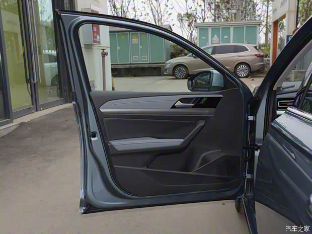 上汽大众 朗逸 2023款 280TSI DSG豪华版