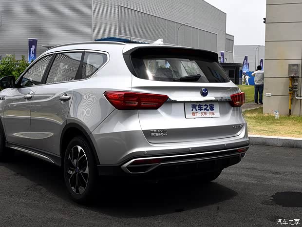 君马汽车 君马SEEK 5 2018款 1.5T 自动领航版