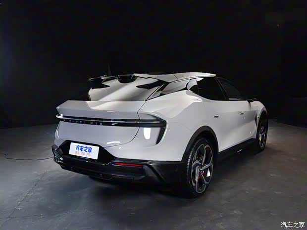 路特斯 ELETRE 2022款 517km 基本型