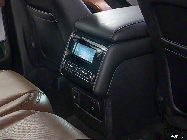 林肯(進(jìn)口) 飛行家新能源 2019款 3.0T V6全驅(qū)高性能插電式混動(dòng)版