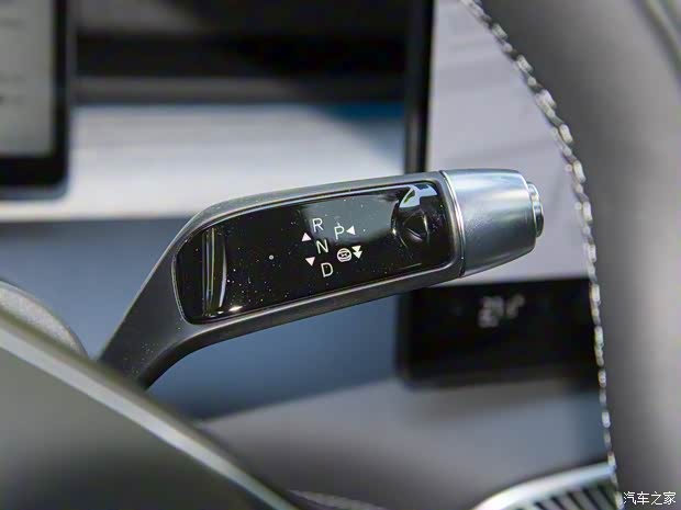 小鹏汽车 小鹏X9 2024款 四驱 三元锂 小鹏汽车 小鹏X9 2024款 四驱 三元锂