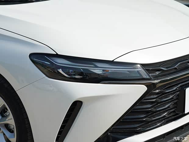 上汽通用雪佛蘭 科魯澤 2024款 1.5L 自動(dòng)悅享版 上汽通用雪佛蘭 科魯澤 2024款 1.5L 自動(dòng)悅享版