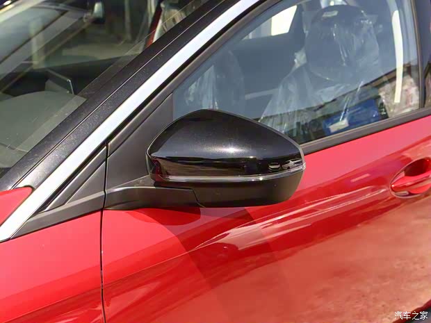 東風(fēng)標(biāo)致 標(biāo)致4008 2022款 400THP 炫夜科技版