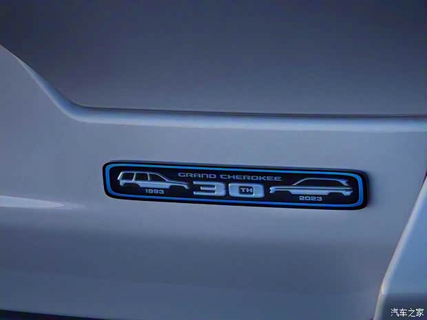 Jeep(进口) 大切诺基新能源(进口) 2023款 4xe 30th Anniversary