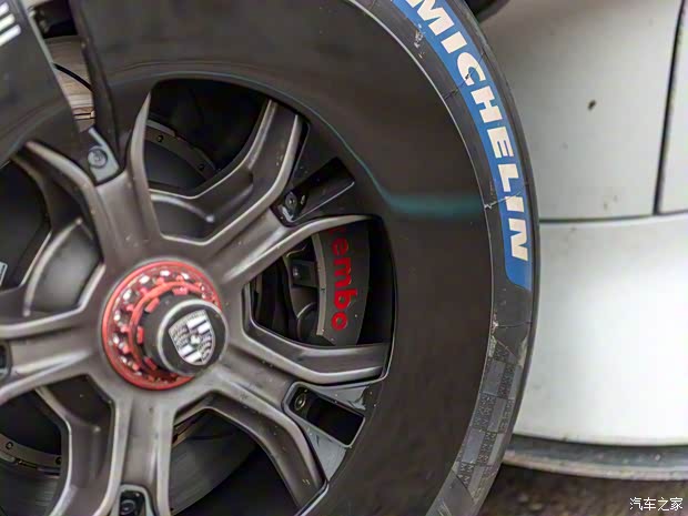 保時(shí)捷 Mission R 2021款 基本型