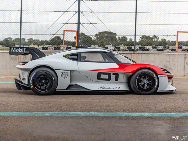 保時(shí)捷 Mission R 2021款 基本型