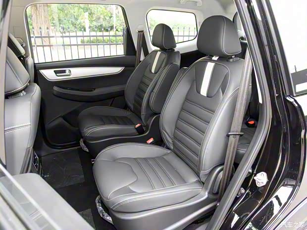 東風(fēng)風(fēng)行 風(fēng)行SX6 2021款 1.6L 手動(dòng)豪華型