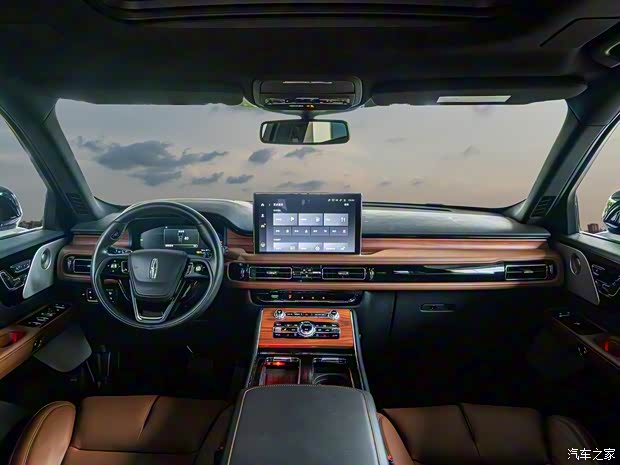 长安林肯 飞行家 2020款 3.0T V6 四驱行政版