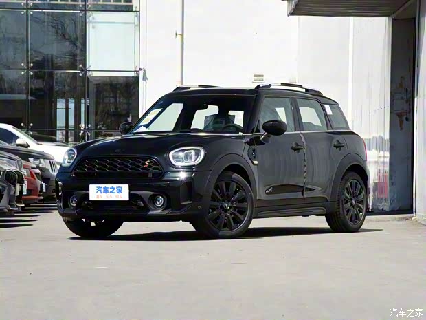 MINI MINI COUNTRYMAN 2022款 2.0T COOPER S ALL4 黑標(biāo)特別版 MINI MINI COUNTRYMAN 2022款 2.0T COOPER S ALL4 黑標(biāo)特別版