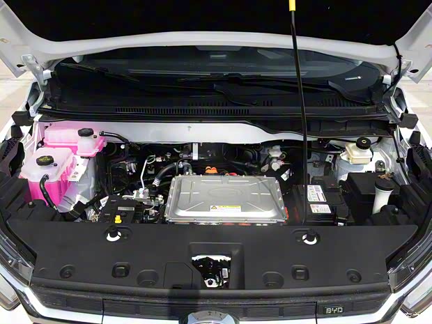 比亚迪 元新能源 2019款 改款 EV360 智联悦尚型