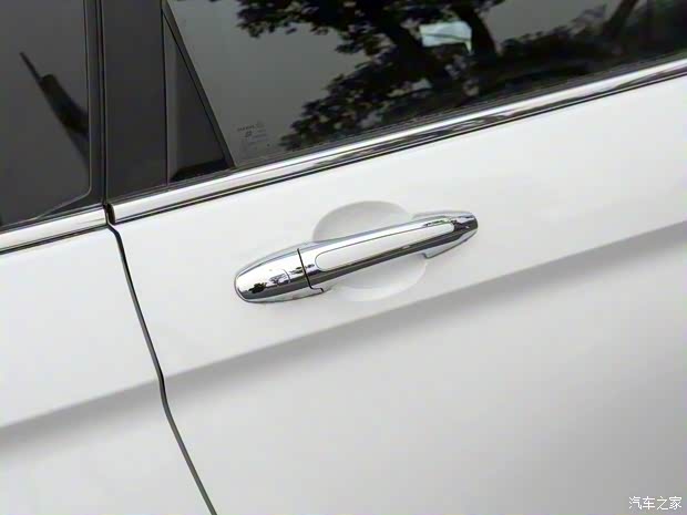 长城汽车 哈弗M6 2021款 PLUS 1.5T 手动精英智联型